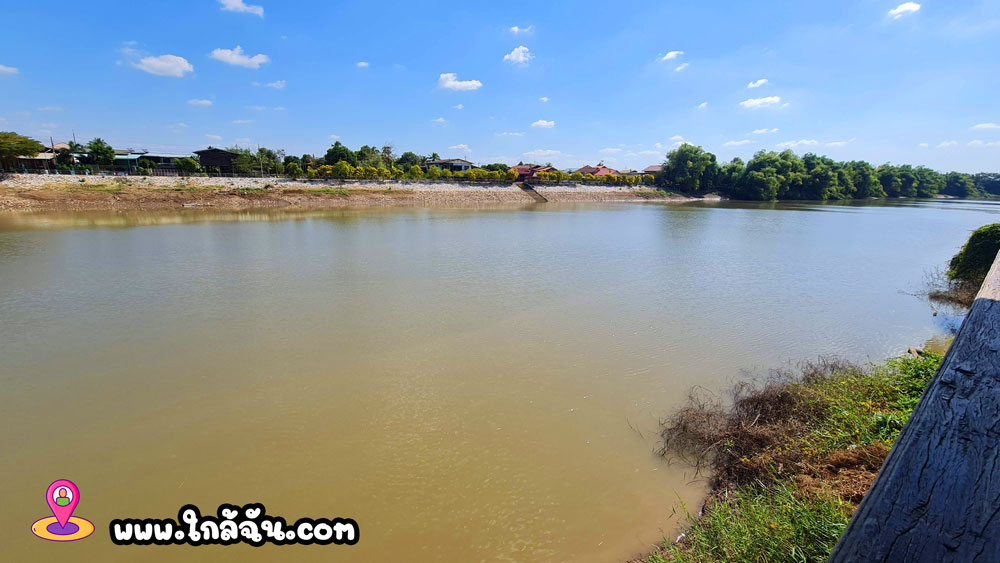  
วันเพ็ญก๋วยเตี๋ยว สุโขทัย อำเภอศรีสัชนาลัย สุโขทัย  ริมแม่น้ำยม