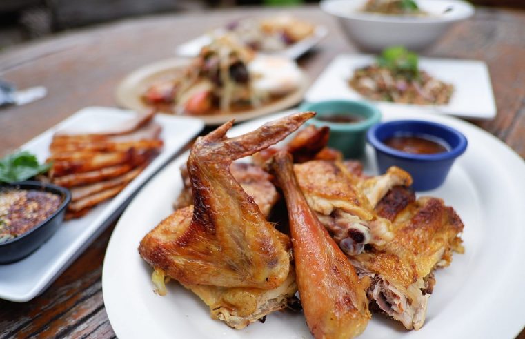 ร้าน ไก่บ้านย่างเขาสวนกวางป๋านึก ระยอง ใกล้ฉัน